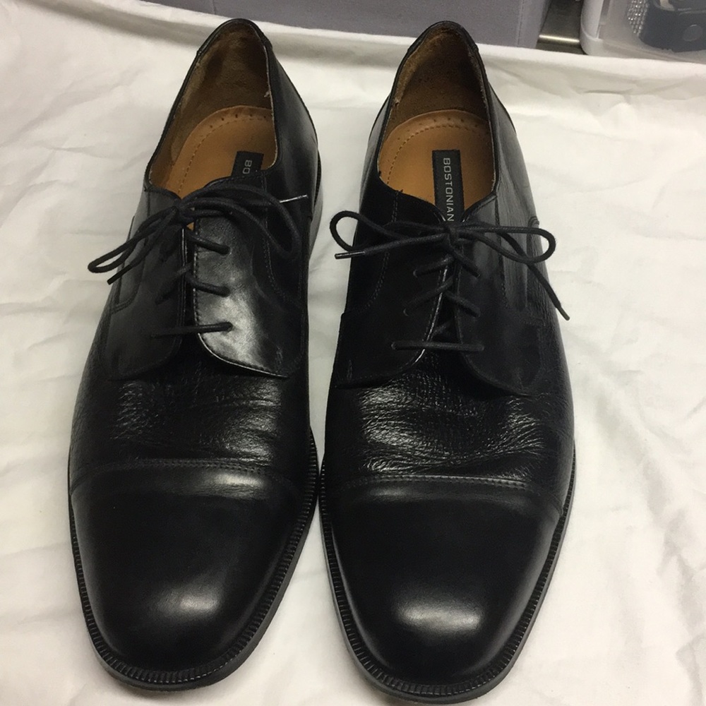 Italian leather Bostonians